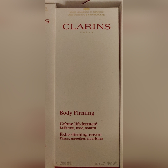 NEW Clarins Skincare Set, Full Sizes - Picture 5 of 5